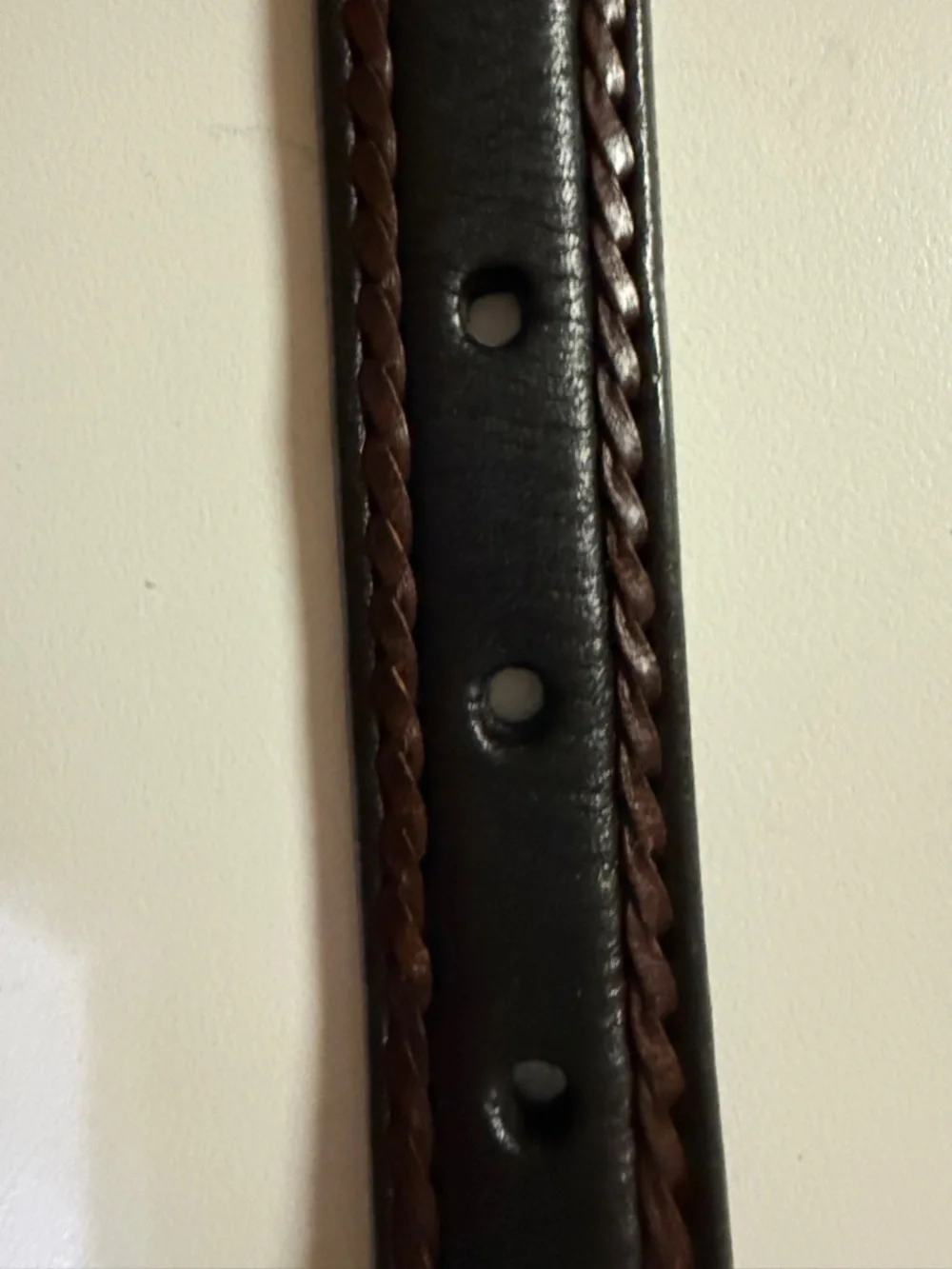 Vintage Brighton Concho Belt 97010.  Two Tone. SZ 32 M/L Beautiful Condition.